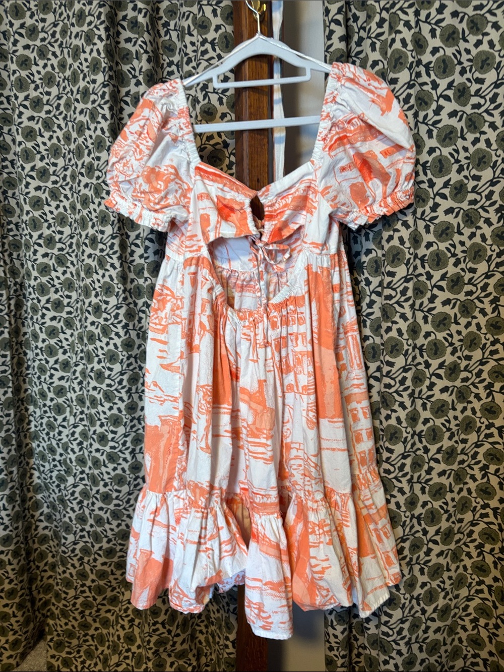 Urban Outfitters Orange and White Puff Sleeve Tie-Front Mini Dress - Picture 2 of 3